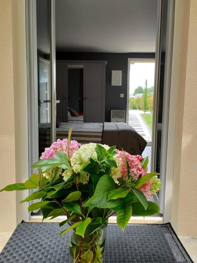 Le Clos Fleuri Proche De Bordeaux Saint-Sulpice-et-Cameyrac Bagian luar foto